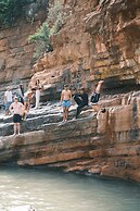 Eco Bay Surf Camp
