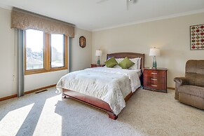 Private Yard w/ Patio: Family Getaway in Macomb