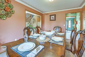 Private Yard w/ Patio: Family Getaway in Macomb
