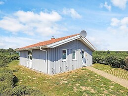4 Star Holiday Home in Friedrichkoog