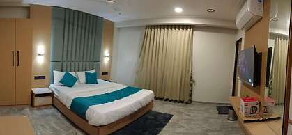 Hotel Earth Orbit