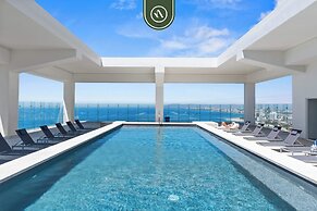 Brand New Oceanview Studio - Pools - Beach - Gym