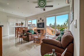 Well Located 2BR Condo in Versalles - Rooftop Pool