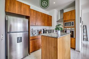 Well Located 2BR Condo in Versalles - Rooftop Pool