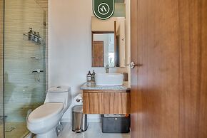 Well Located 2BR Condo in Versalles - Rooftop Pool