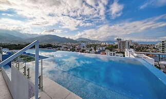 Amazing 1BR - Rooftop Pool in Versalles