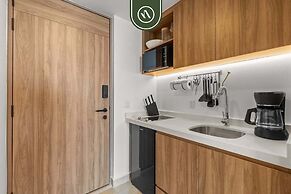 Luxury Studio With Oceanview - Beach - Pool - GYM