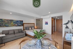 Luxury Studio With Oceanview - Beach - Pool - GYM