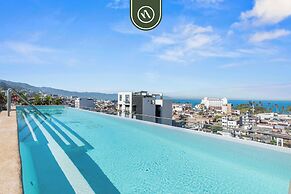 Boho 2 BR Condo - Dowtown - Rooftop Pool - Jacuzzi