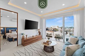 Boho 2 BR Condo - Dowtown - Rooftop Pool - Jacuzzi