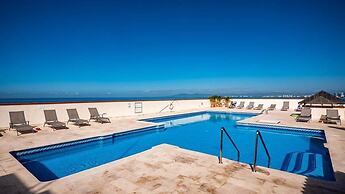 Ocean View 2Br Condo-balcony-beach-pool VDS 111