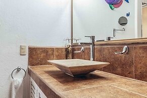 Ocean View 2Br Condo-balcony-beach-pool VDS 111