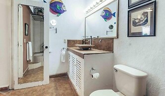 Ocean View 2Br Condo-balcony-beach-pool VDS 111