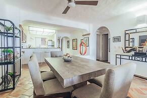 Ocean View 2Br Condo-balcony-beach-pool VDS 111