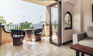 Ocean View 1Br Condo-balcony-beach-pool - 502