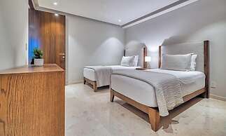 Amazing Condo - Beach Access - Spa - Pool