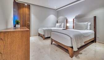 Amazing Condo - Beach Access - Spa - Pool