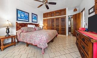 Ocean View 2Br Condo-balcony-beach-pool - 902