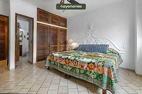 Ocean View 2Br Condo-balcony-beach-pool - 902