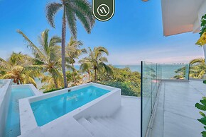 Oceanview Luxury Condo - Private Beach - Rooftpop
