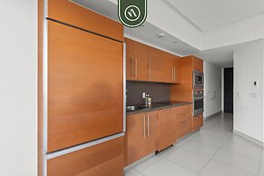 Beachfront 1 BR Condo With Multiple Pools - Gym
