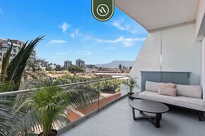 Beachfront 1 BR Condo With Multiple Pools - Gym