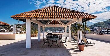 Ocean View 2Br Condo-balcony-beach-pool - 212