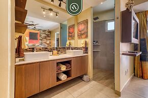 Great 2BR Condo With Rooftop Pool - Romantic Zone