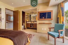 Great 2BR Condo With Rooftop Pool - Romantic Zone
