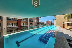 Great 2BR Condo With Rooftop Pool - Romantic Zone