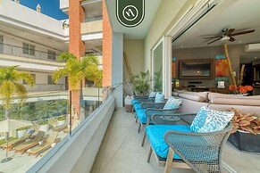 Great 2BR Condo With Rooftop Pool - Romantic Zone