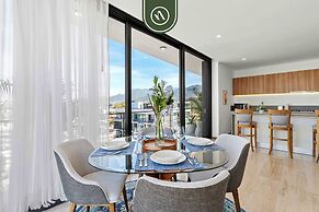 Corner 2 BR Condo - Rooftop Pool With Oceanview