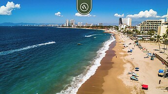 Oceanview 1 BR Condo - Beach - Multiple Pools