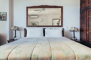Ocean View 2Br Condo-balcony-beach-pool - 604