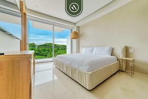 New 3BR Condo - Oceanview Terrace - Private Beach
