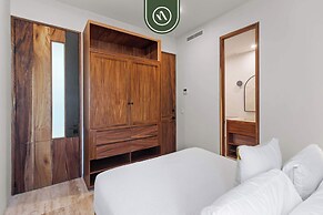 Luxury Oceanview Condo - Rooftop Pool - Downtown