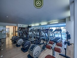 Luxury Oceanfront 2BR Condo With Private Balcony