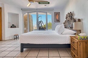 2BR Condo - Dipping Pool - Outstanding View