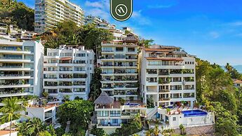 Mexican 2 BR Condo - Private Pool - Romantic Zone