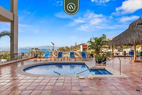 Mexican 2 BR Condo - Private Pool - Romantic Zone