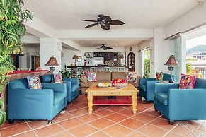 Ocean View 3Br Condo-balcony-beach-pool - 812