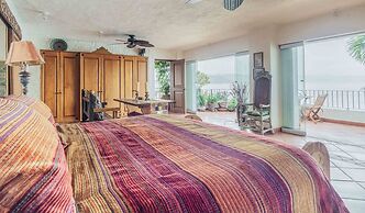 Ocean View 3Br Condo-balcony-beach-pool - 812