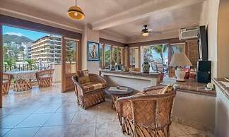 Ocean View 2Br Condo-balcony-beach-pool - 204