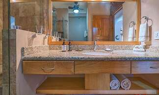 Ocean View 2Br Condo-balcony-beach-pool - 204