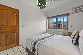 Beachfront Mexican Styled 3 BR Condo in Downtown