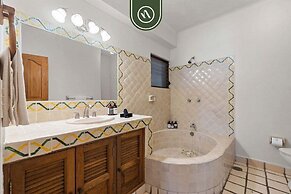 Beachfront Mexican Styled 3 BR Condo in Downtown