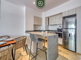New 1 BR Condo - Oceanview Pool - 2 min to Beach