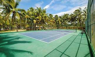 Amazing House -private Pool - Tennis - Paddle Cour