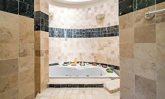 Amazing House -private Pool - Tennis - Paddle Cour