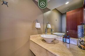 Oceanfron 4 BR Condo - Beach - Wyndham Pool